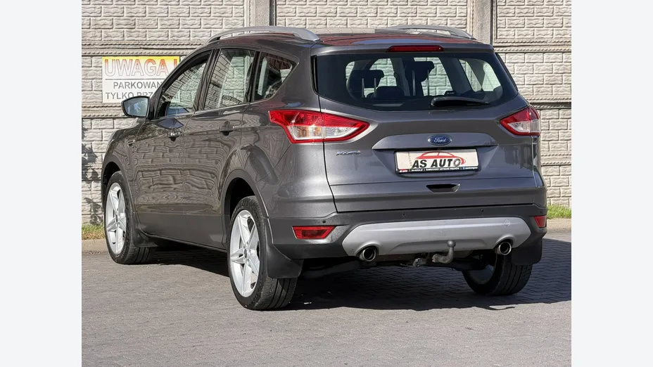FORD Kuga -
