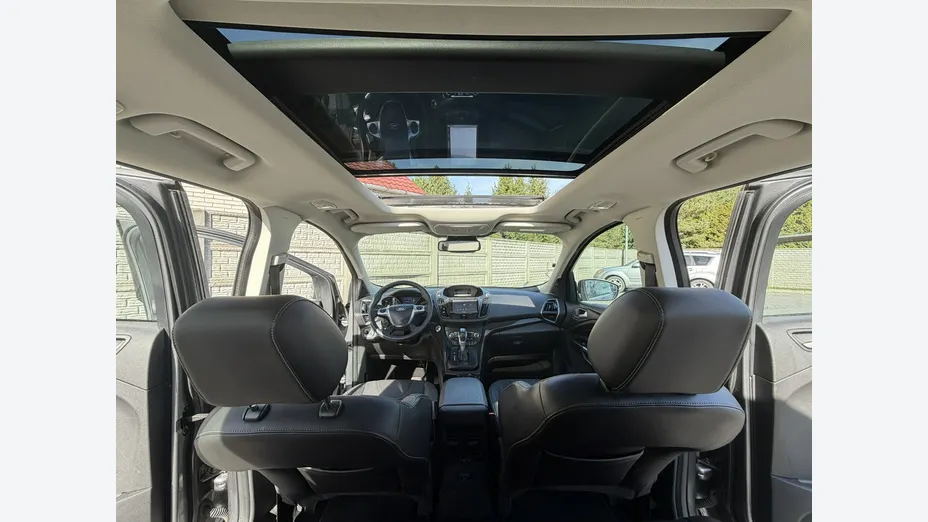 FORD Kuga -