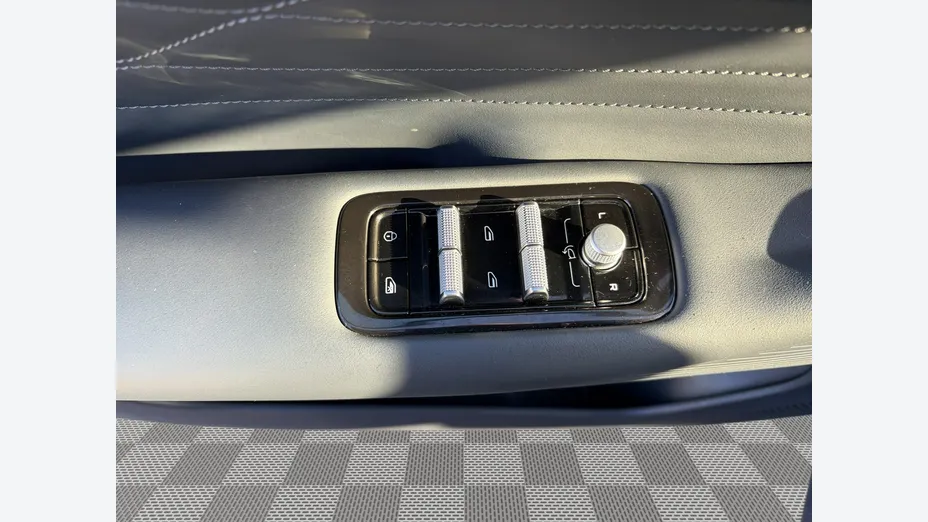 GEELY Starray -