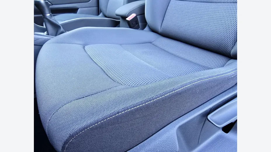 VOLKSWAGEN Golf Sportsvan -