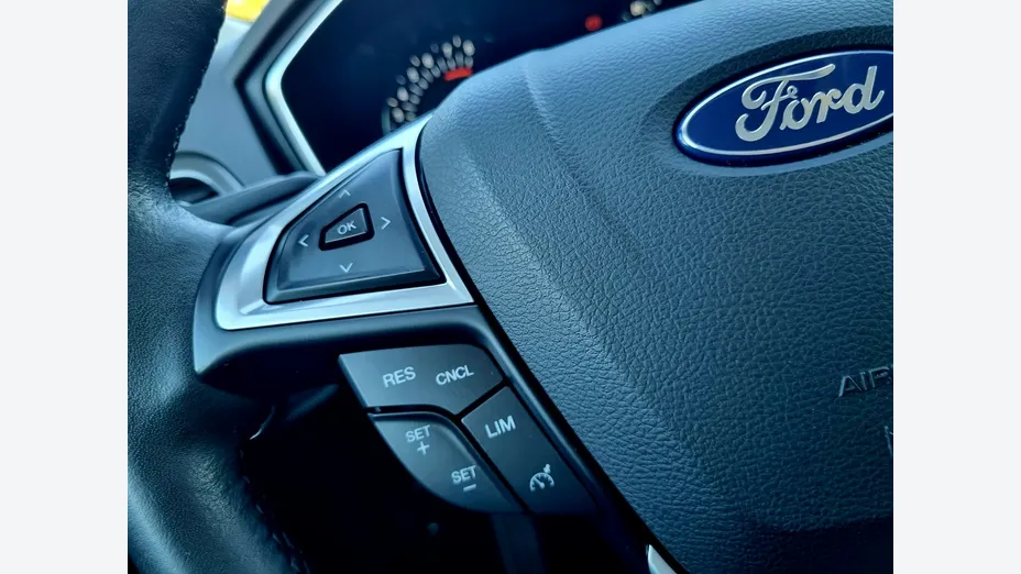 FORD Mondeo -