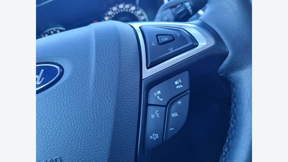 FORD Mondeo -