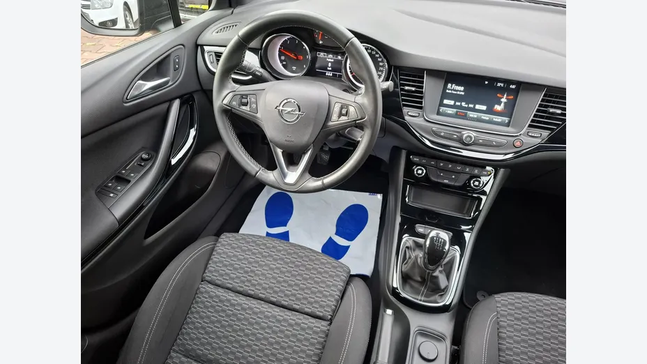 OPEL Astra -