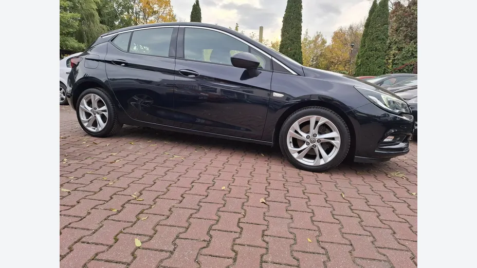 OPEL Astra -