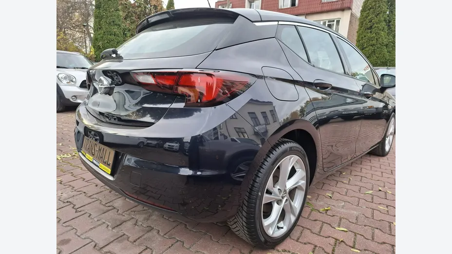 OPEL Astra -