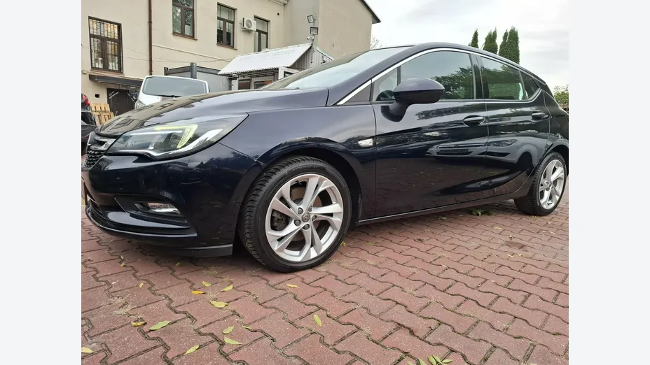 OPEL Astra -