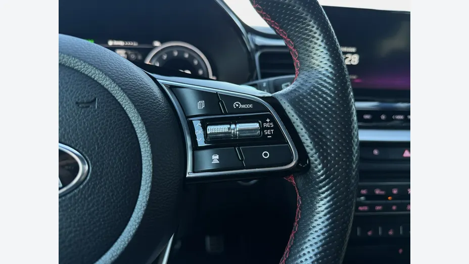 KIA ProCeed -