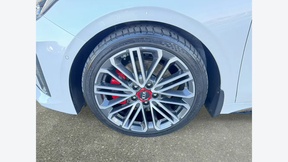 KIA ProCeed -