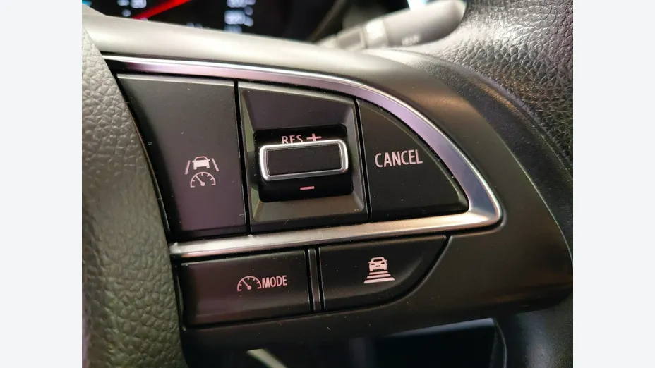 SUZUKI Swift -