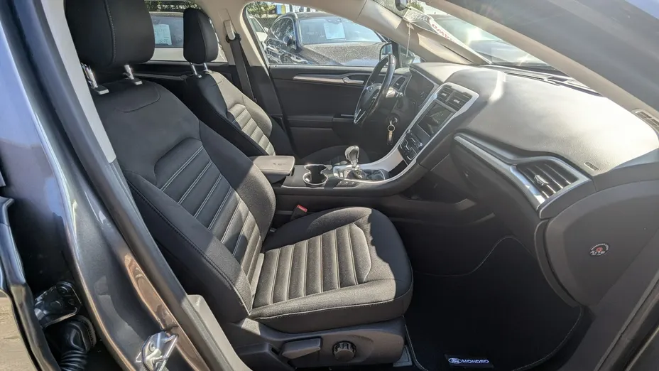 FORD Mondeo -