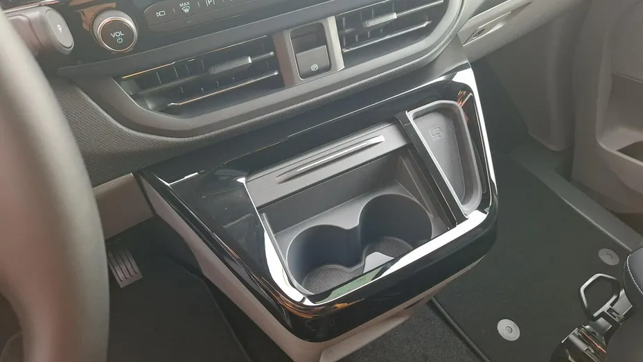 FORD Tourneo Custom -