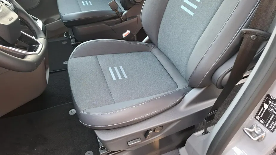 FORD Tourneo Custom -