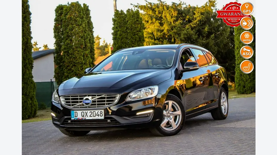 VOLVO V60 -