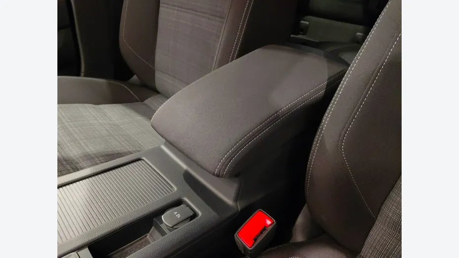 VOLKSWAGEN Passat -