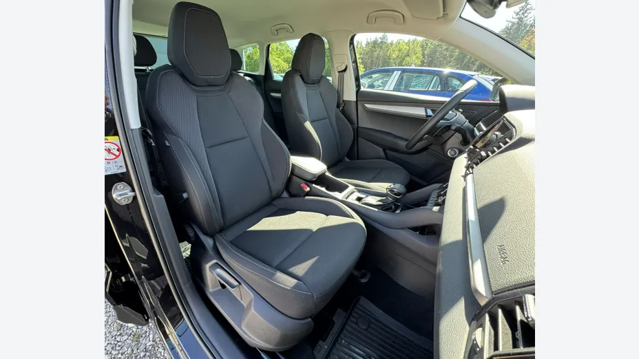 SKODA Karoq -