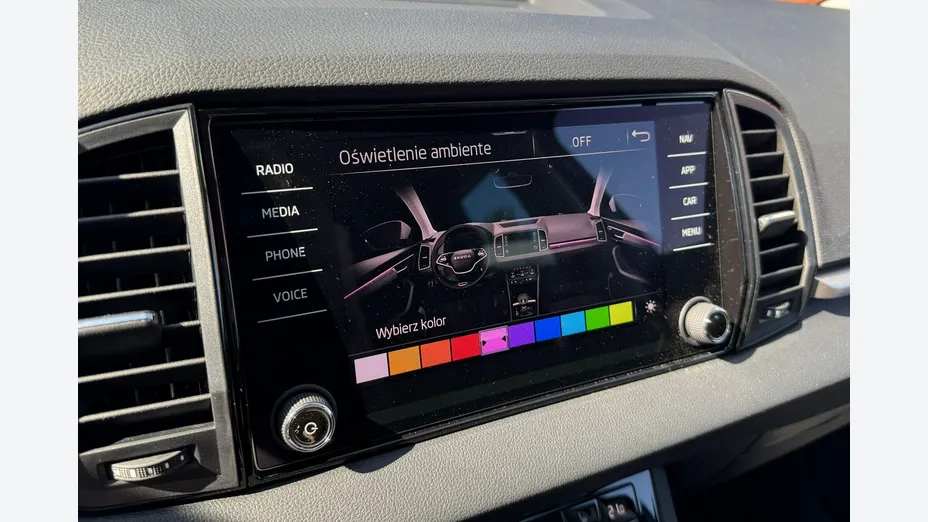 SKODA Karoq -
