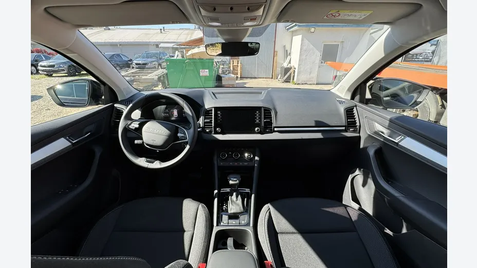SKODA Karoq -