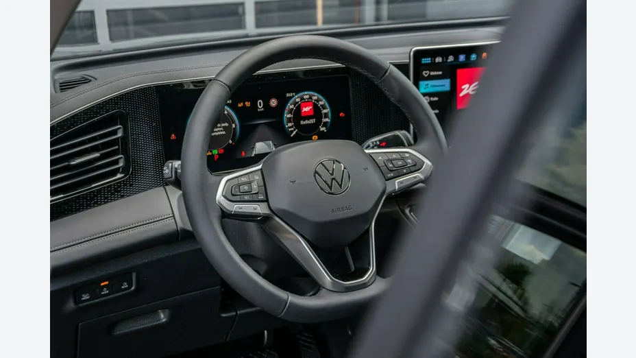VOLKSWAGEN Tiguan -