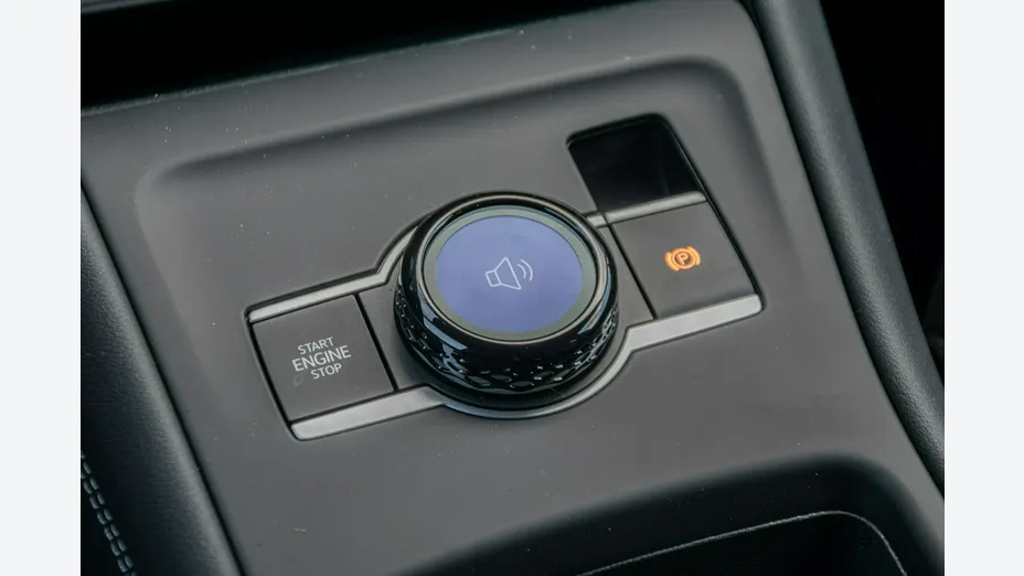 VOLKSWAGEN Tiguan -