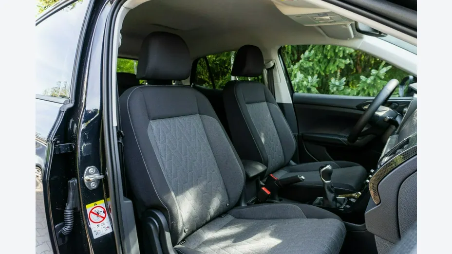 VOLKSWAGEN T-Cross -