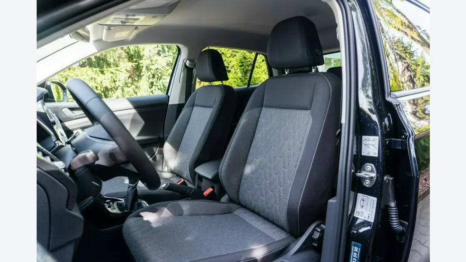 VOLKSWAGEN T-Cross -