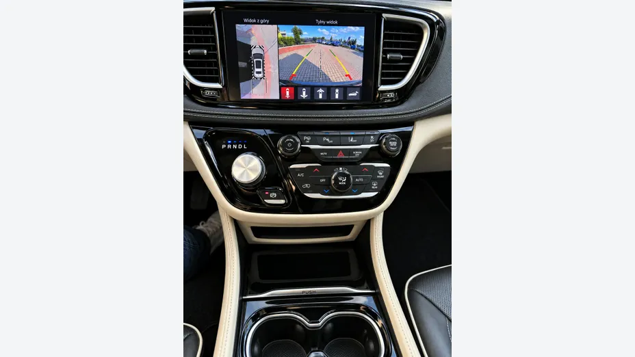 CHRYSLER Pacifica -
