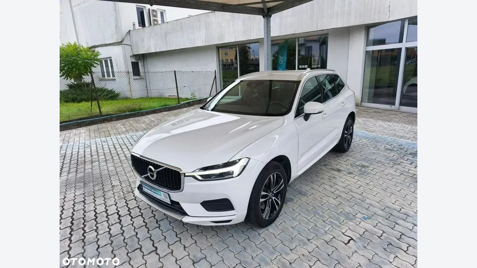 VOLVO XC60 -