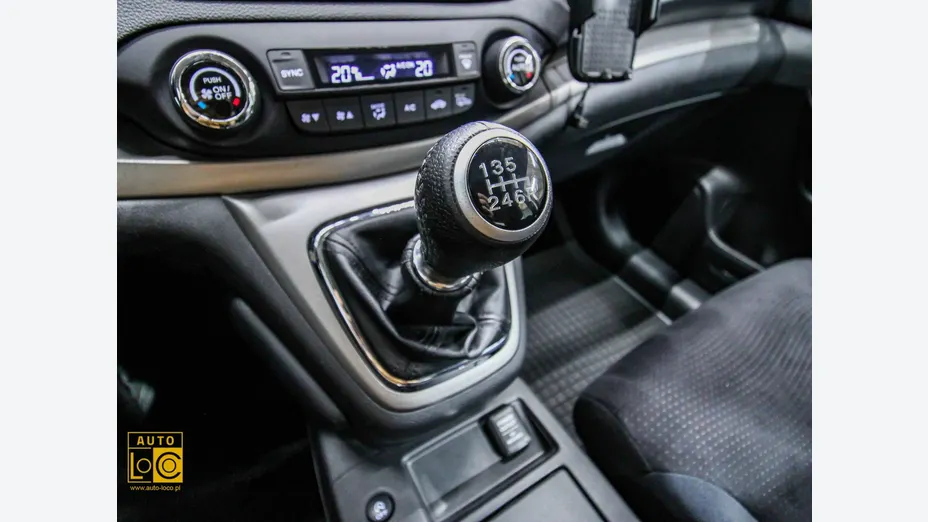 HONDA CR-V -