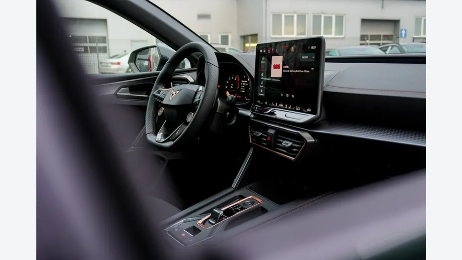 CUPRA Leon Sportstourer -