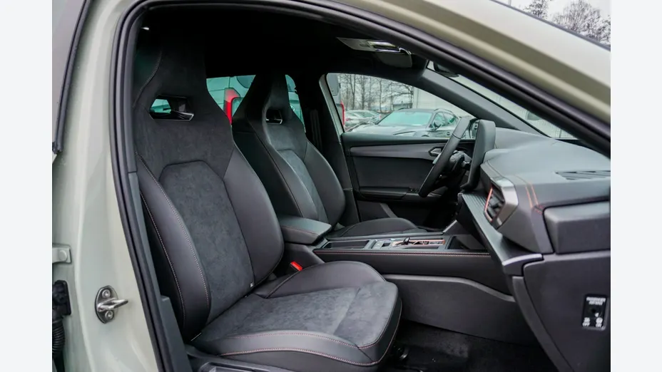 CUPRA Leon Sportstourer -