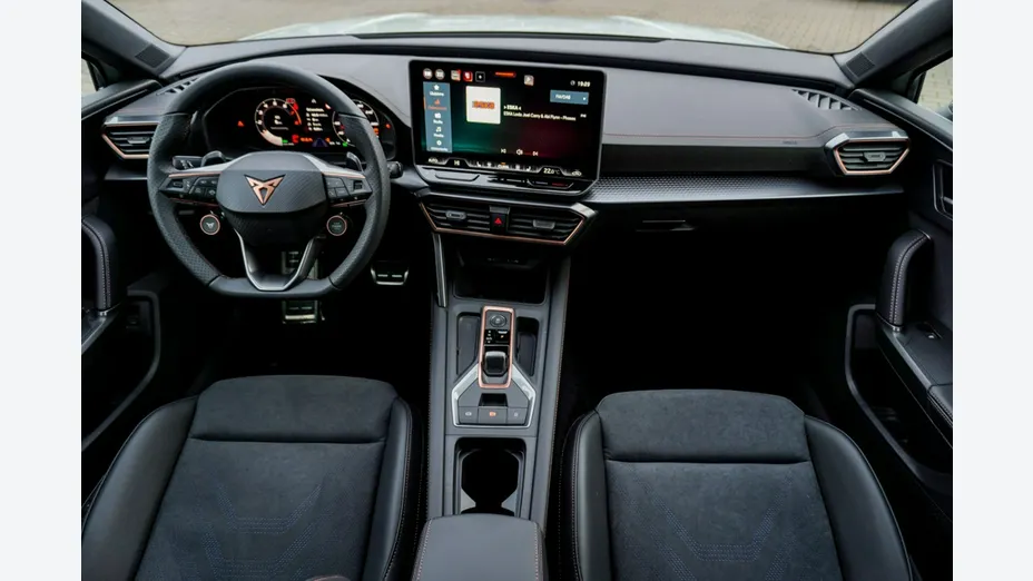 CUPRA Leon Sportstourer -