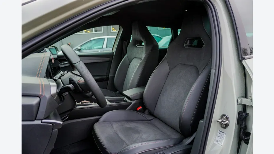 CUPRA Leon Sportstourer -