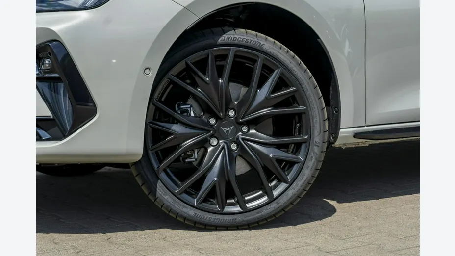 CUPRA Leon Sportstourer -