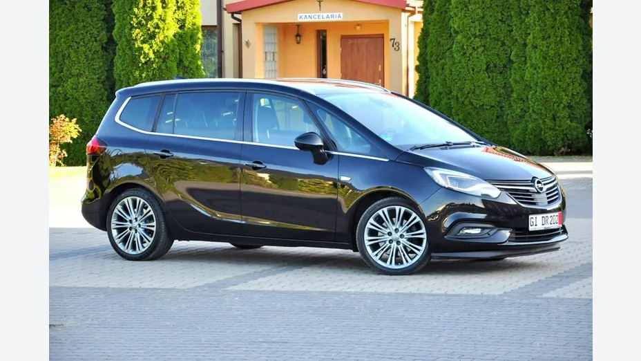OPEL Zafira -