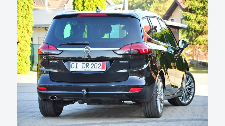 OPEL Zafira -