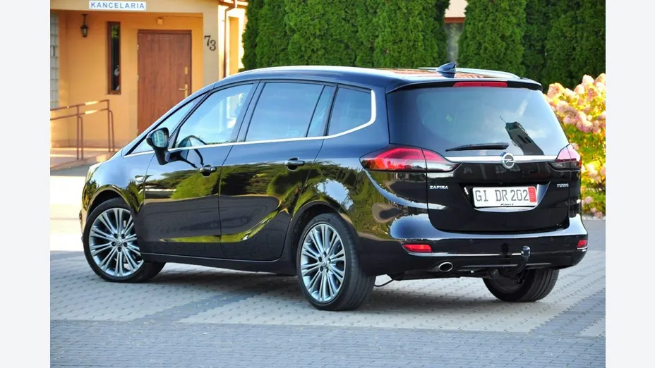 OPEL Zafira -