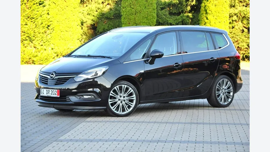 OPEL Zafira -