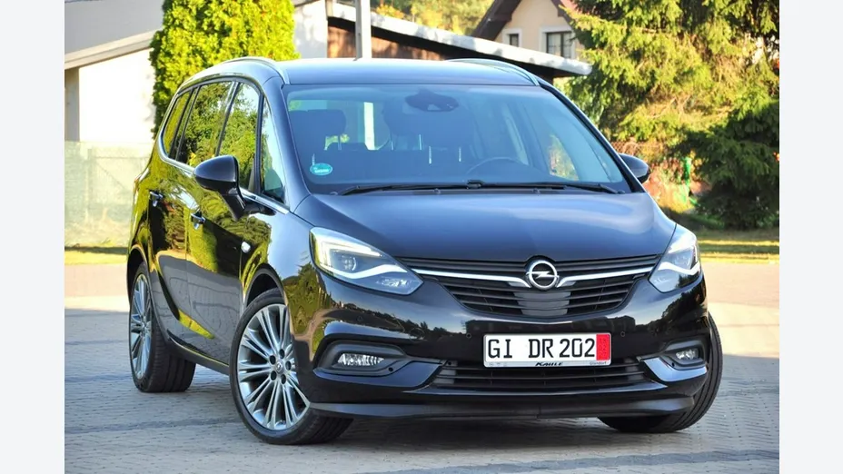 OPEL Zafira -