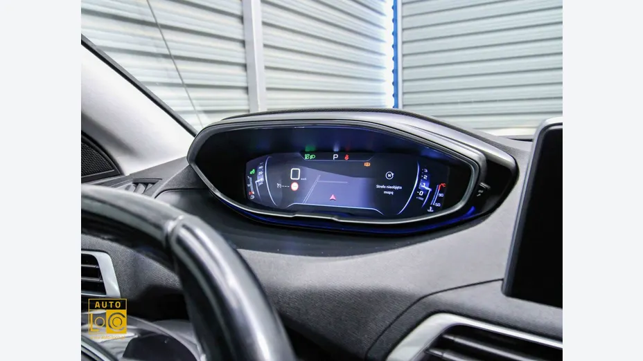 PEUGEOT 3008 -