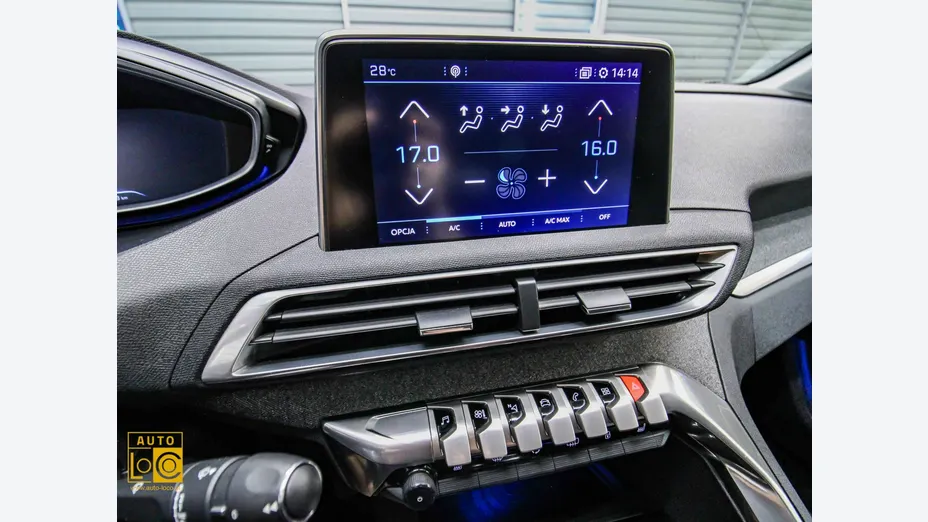 PEUGEOT 3008 -