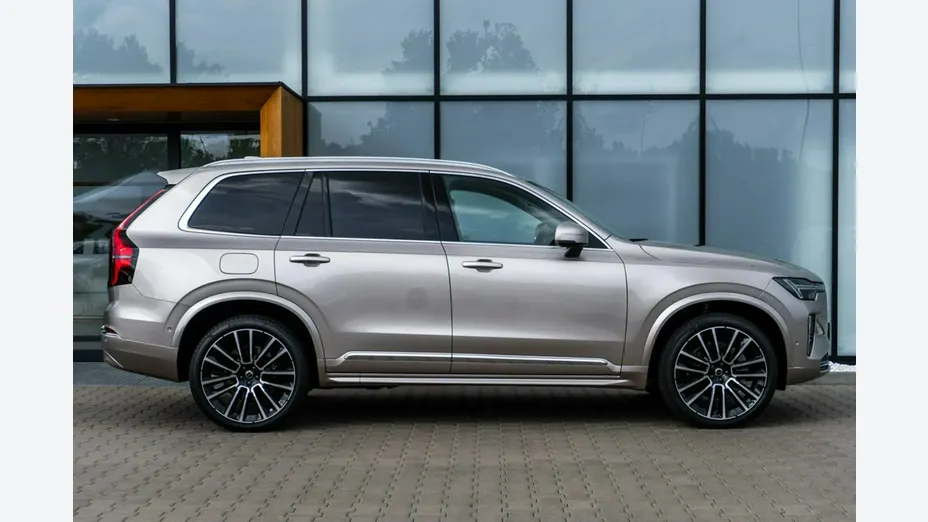 VOLVO XC90 -