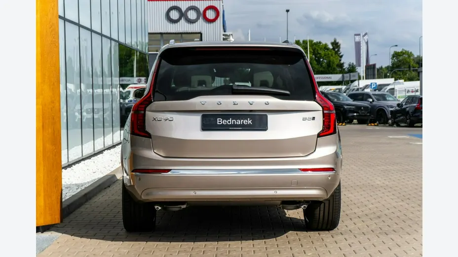 VOLVO XC90 -