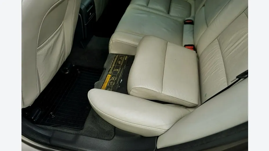 VOLVO V70 -