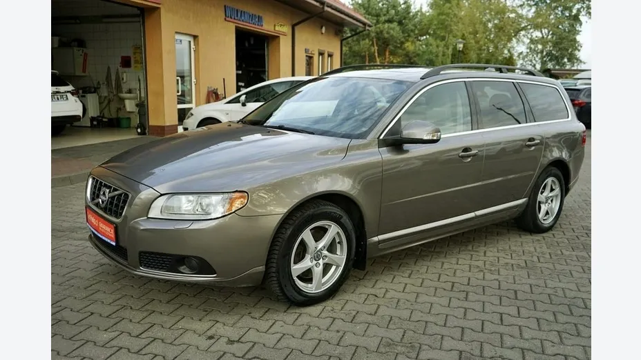 VOLVO V70 -