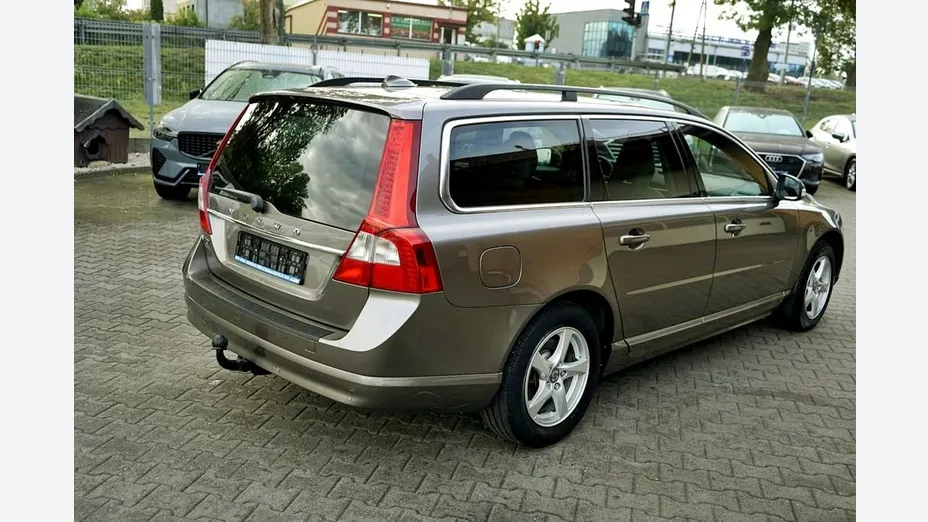 VOLVO V70 -