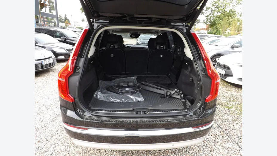 VOLVO XC90 -