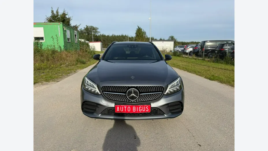 MERCEDES-BENZ C Klasa -