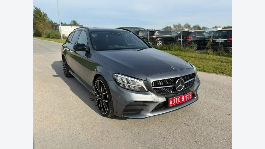MERCEDES-BENZ C Klasa -