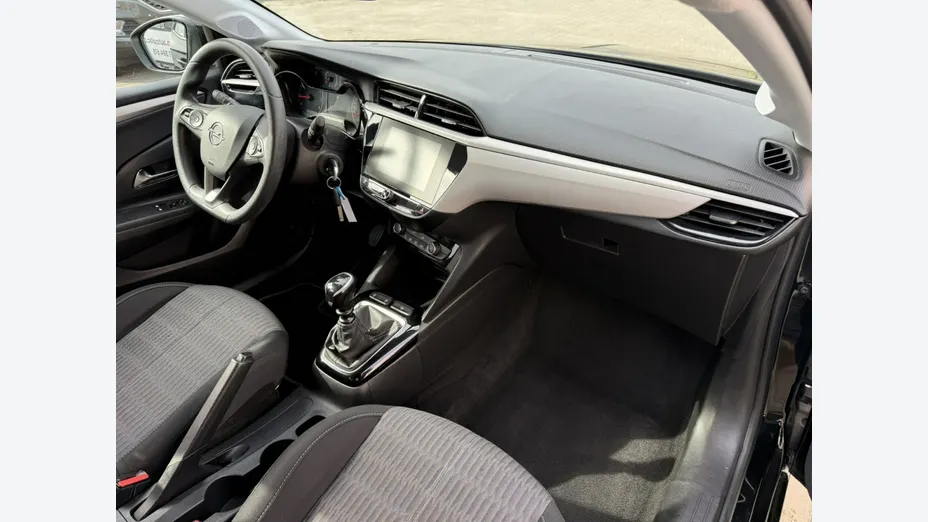 OPEL Corsa -
