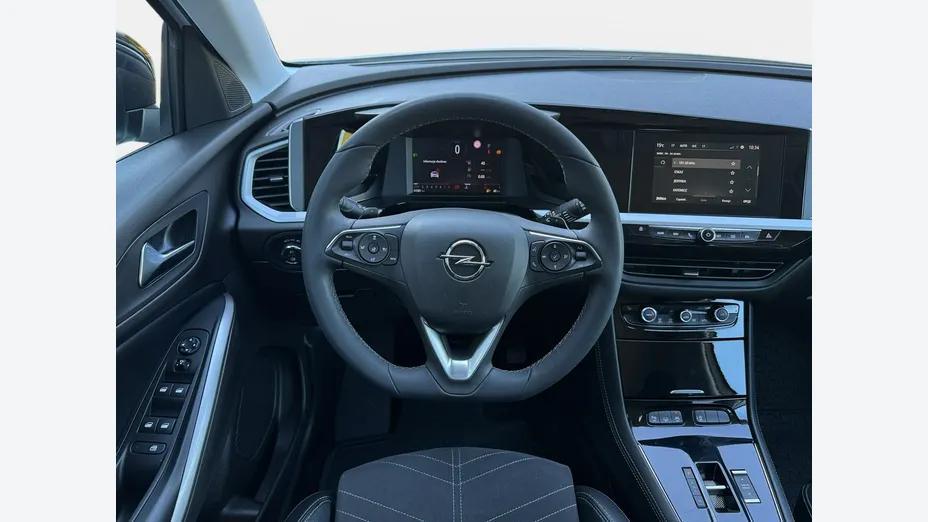 OPEL Grandland X -